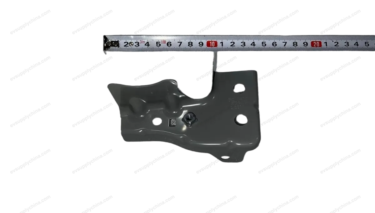 Left fender undermount bracket — BYD BYD Atto 3 — OE 13623551-00, SC2E-5401241Q/77