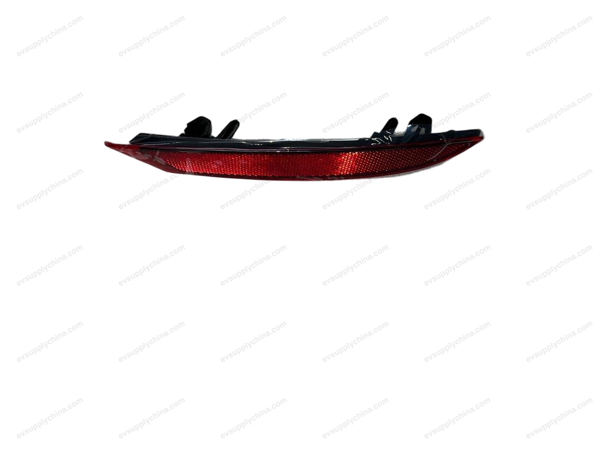 Left rear reflector — BYD BYD Atto 3 — OE 13184243-00, SC2E-4135100