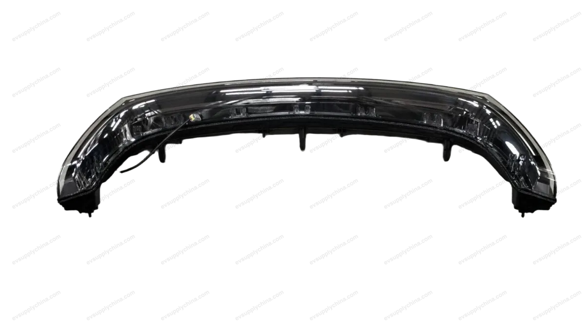 Front center position lights — BYD BYD Dolphin — OE 13986838-00, EM2E-4102300E