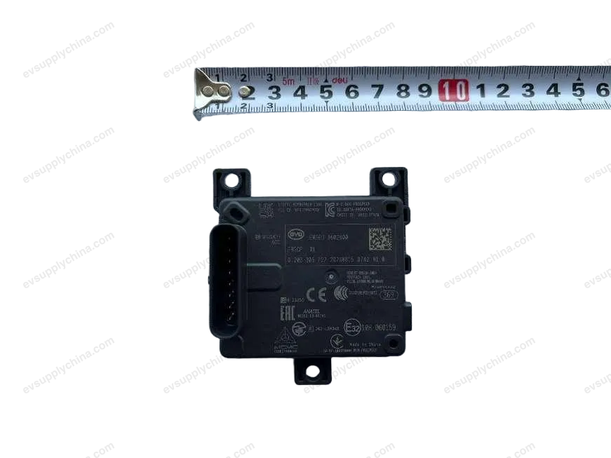 Front-mounted millimeter-wave radar — BYD BYD Dolphin — OE 13657178-00, EM2EU-3602600