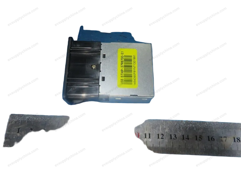 USB charging connector — BYD BYD Han DM-i — OE 13761308-00, STHP-3798700-E1