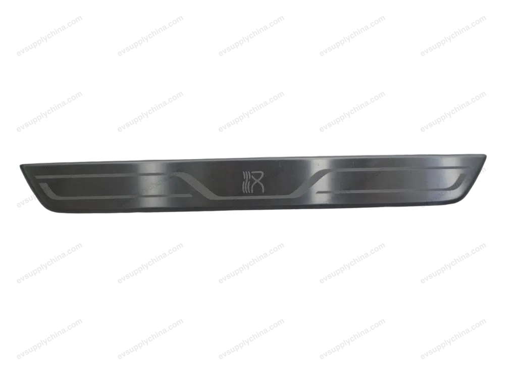 Rakitan plat ambang pintu depan kanan — BYD BYD Han EV — OE 12637768-00, HC-5402620A