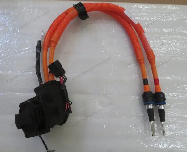 DC charging vehicle socket — BYD BYD Qin EV — OE HDE-2105500E