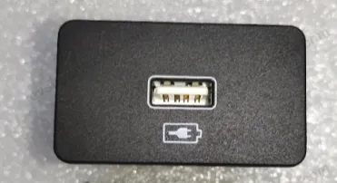 موصل شحن USB — BYD BYD Qin EV — OE SA3F-3798700B