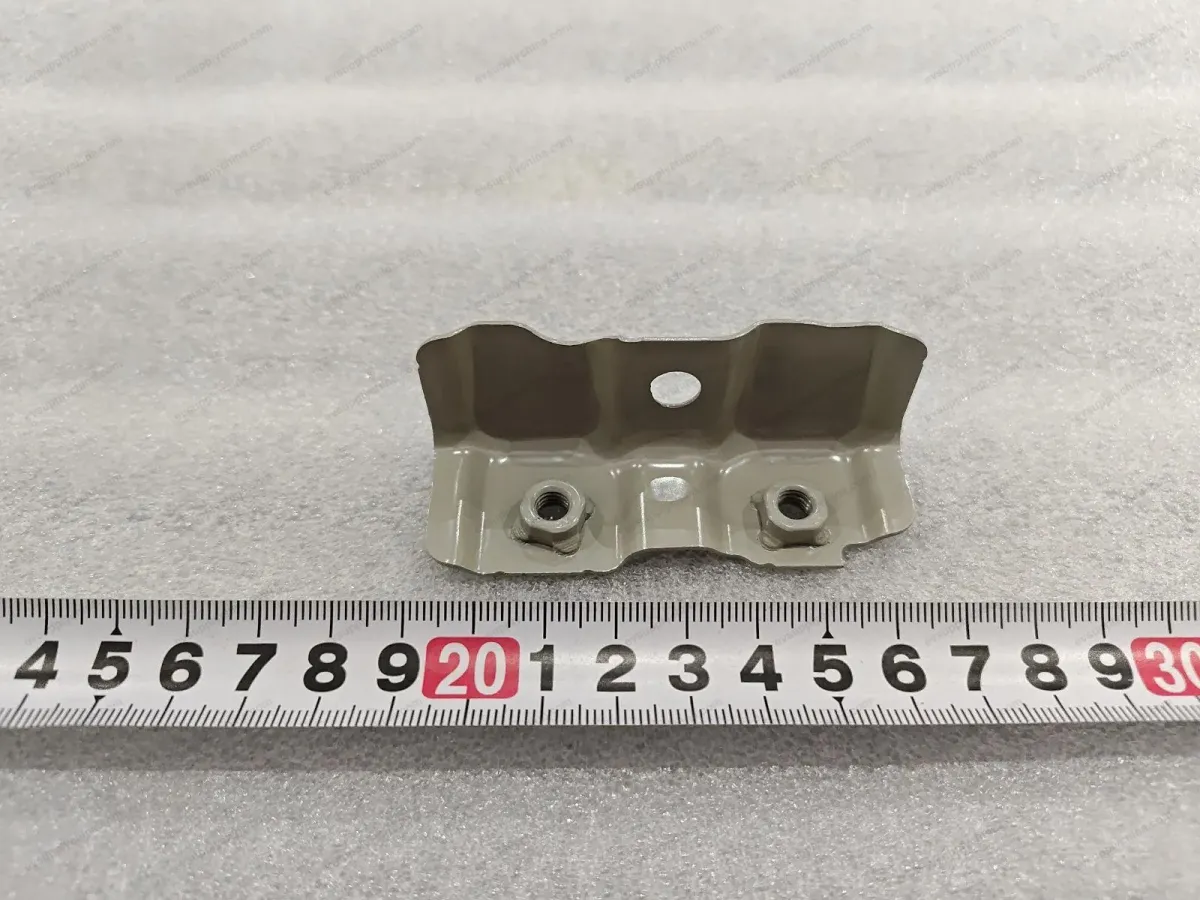 Rear mounting bracket on left fender — BYD BYD Qin Plus DM-i (Gen 2) — OE 16476729-00, HA5HA-5301681Q/70