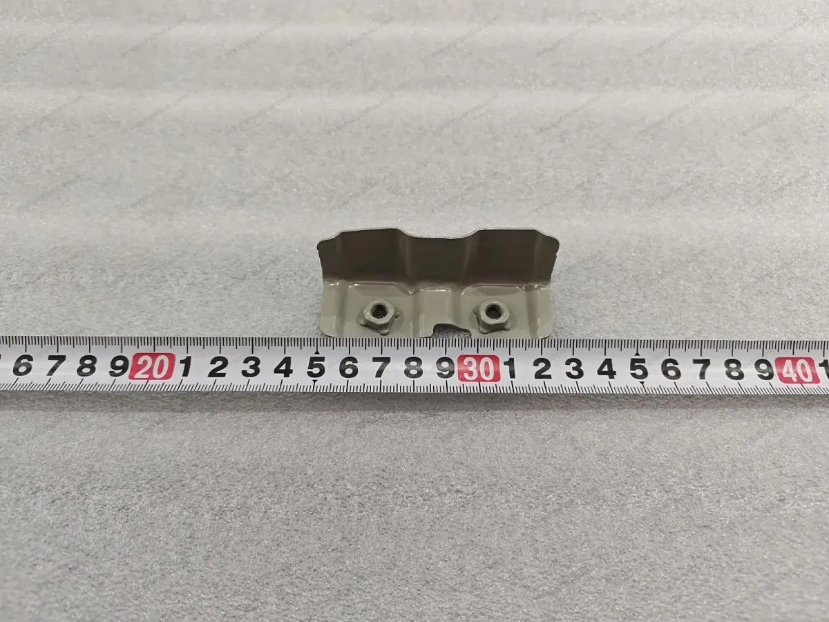 Right fender front mounting bracket — BYD BYD Qin Plus DM-i (Gen 2) — OE 16476245-00, HA5HA-5301676Q/70