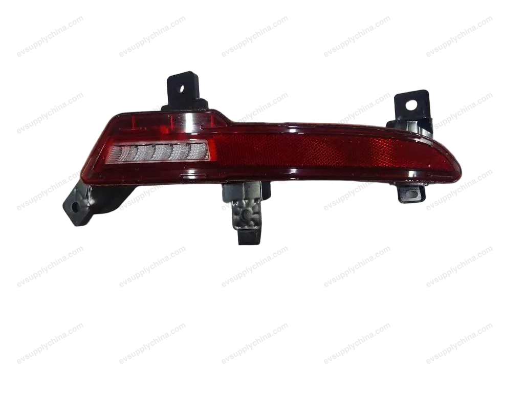 مصباح الرجوع الأيمن — BYD BYD Qin Plus EV — OE 13054462-00, HA2HE-4113200