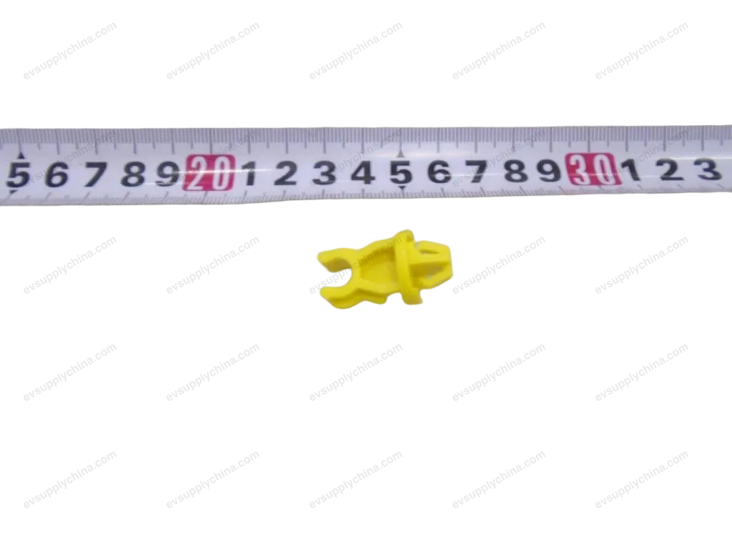 Front hood support rod bracket — BYD BYD Seagull — OE 12835817-00, DAEA-8402931