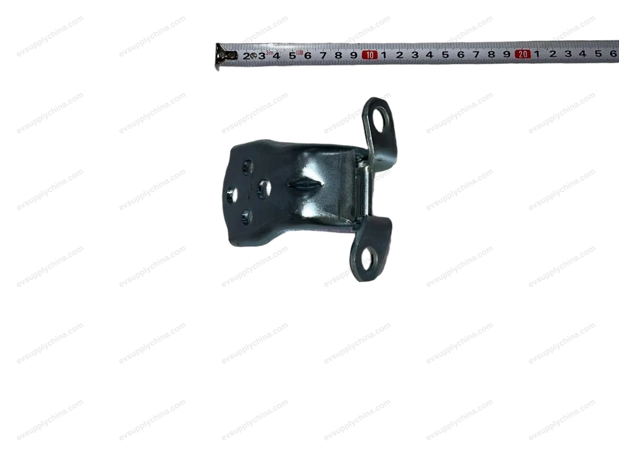 Left front door upper hinge assembly — BYD BYD Seagull — OE 13165114-00, ST-6106100C
