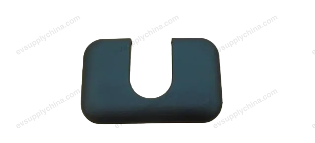 Left sun visor mounting bracket cover is dark black. — BYD BYD Seal 07 DM-i — OE 12824083-00, HC-8204033-00A7