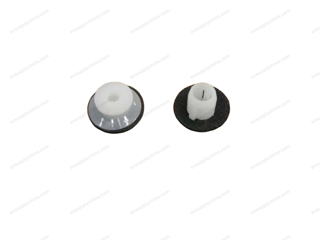 Klip untuk plat — BYD BYD Seal — OE 10090840-00, BYDQ833S23