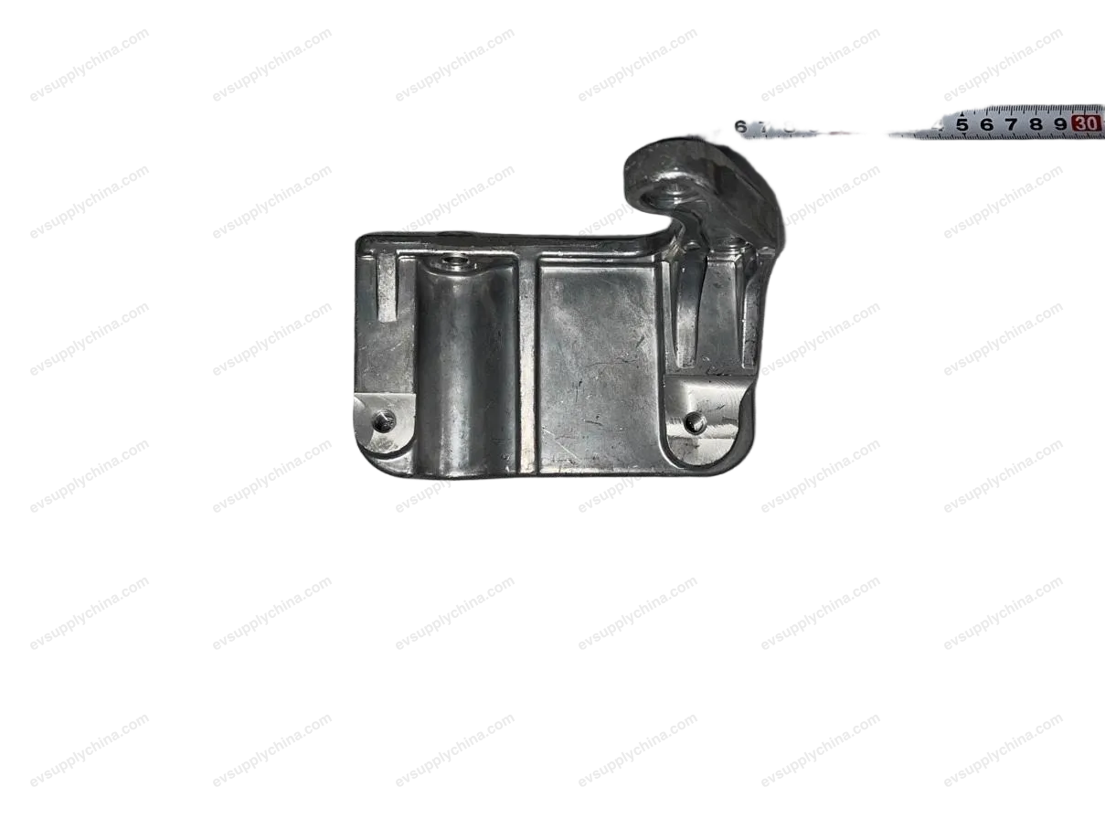 Electric compressor fixing bracket 2 — BYD BYD Seal — OE 13647652-00, EKEA-8103212