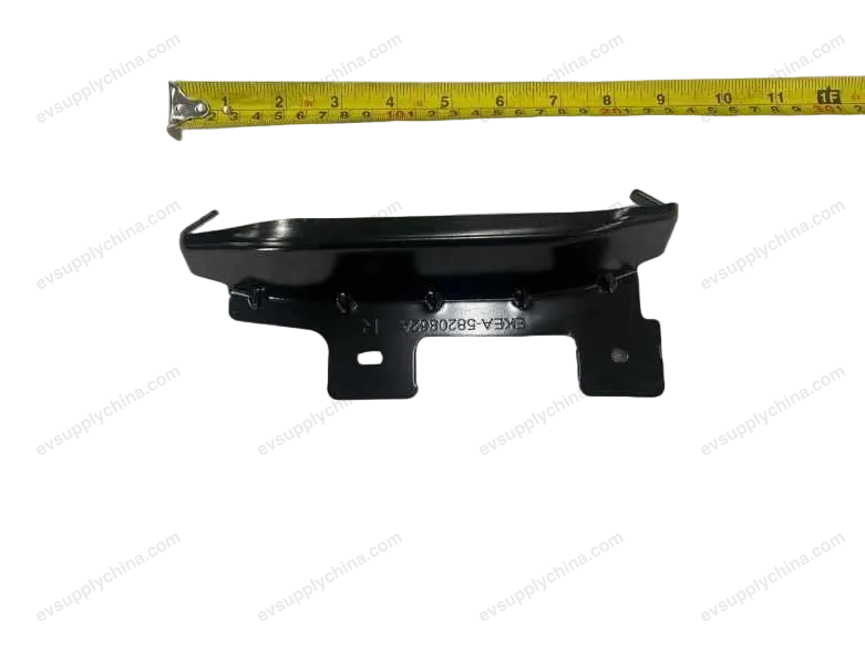 Right B-pillar guide bracket — BYD BYD Seal — OE 13478717-00, EKEA-5820862A