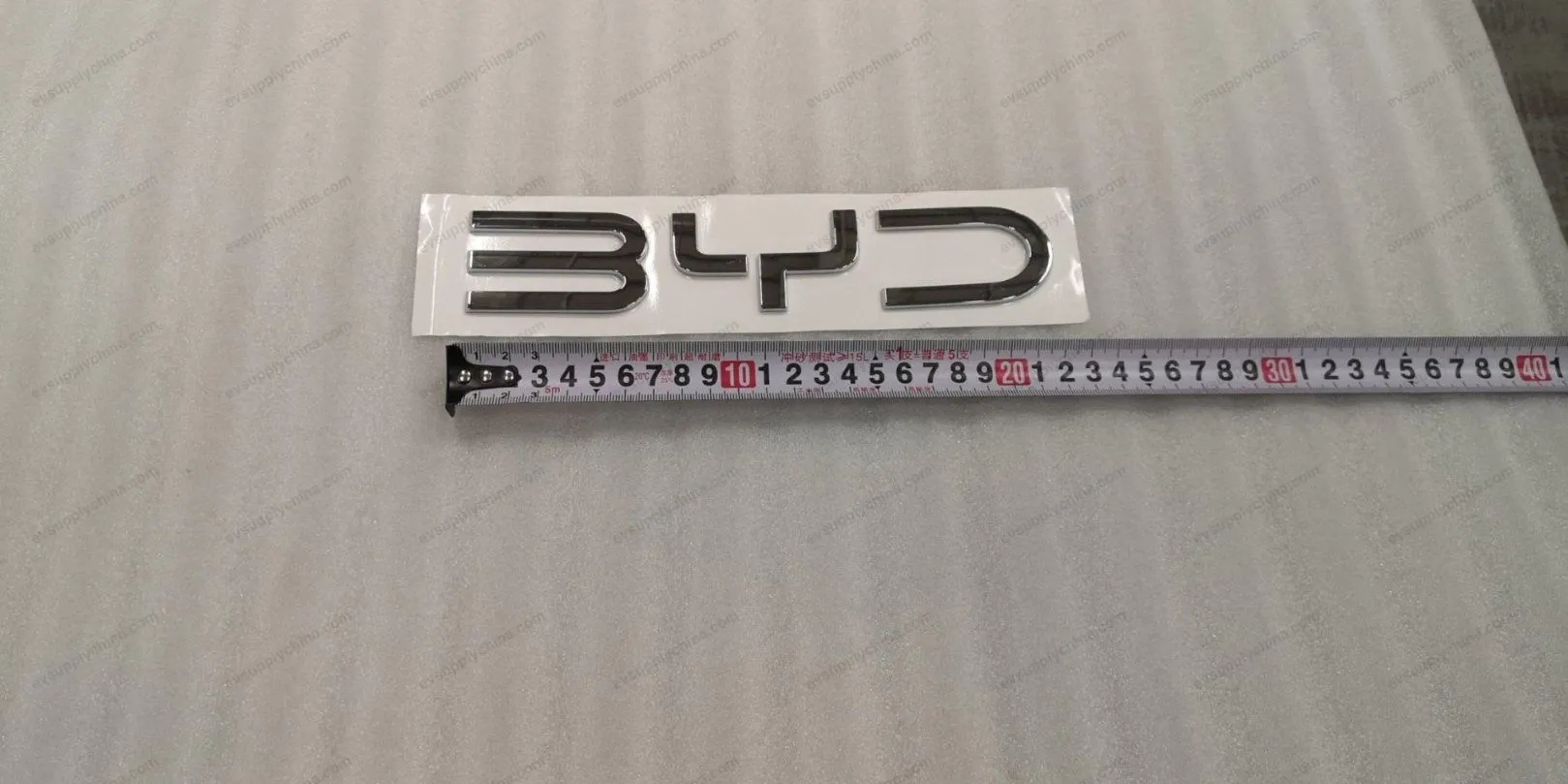 BYD logo assembly on rear door — BYD BYD Sealion 05 DM-i — OE 14669191-00, HXHA-3921580