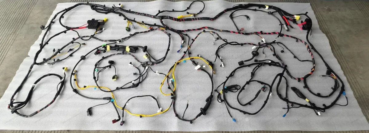 Floor wiring harness — BYD BYD Sealion 05 DM-i — OE 15222572-00, SL2H-4004300C