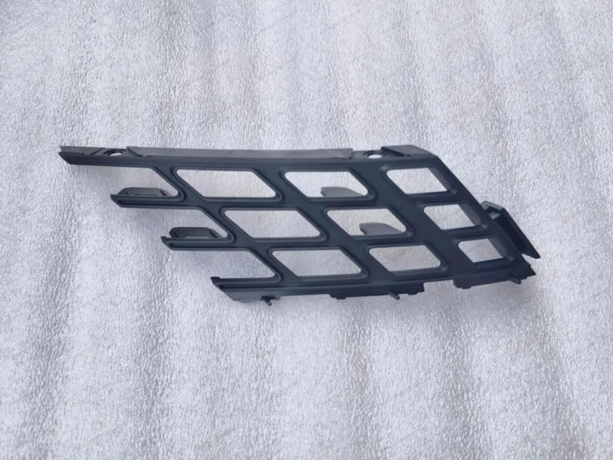 Front bumper right decorative plate Ⅰ — BYD BYD Sealion 05 DM-i — OE 13387115-00, SLFA-2803121
