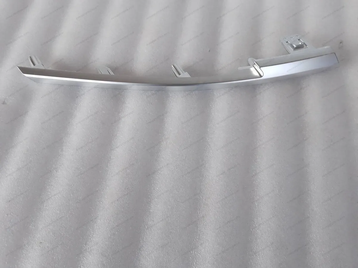 Front grille right decorative strip Ⅰ — BYD BYD Sealion 05 DM-i — OE 13370982-00, SLFA-2803718/71