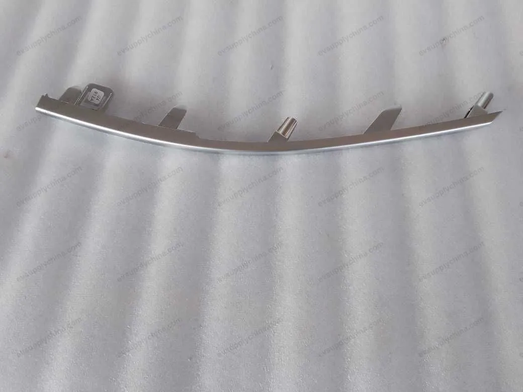 Front grille right decorative strip Ⅱ — BYD BYD Sealion 05 DM-i — OE 13370977-00, SLFA-2803719/71