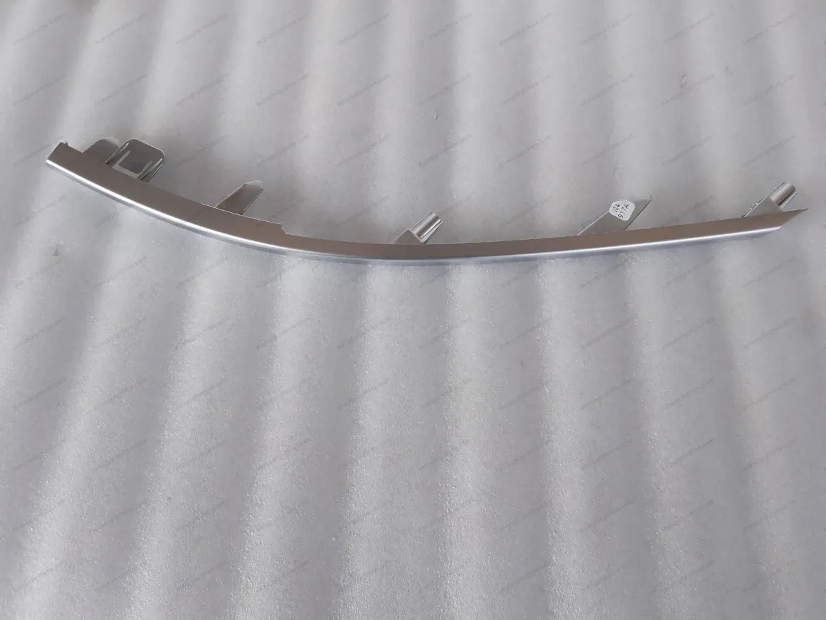 Front grille right decorative strip V — BYD BYD Sealion 05 DM-i — OE 13371053-00, SLFA-2803723/71