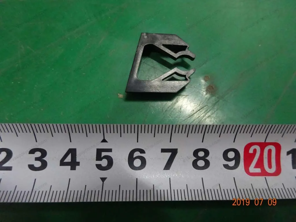 Front hood opening handle clip — BYD BYD Sealion 05 DM-i — OE 12564950-00, SA2FC-8402513
