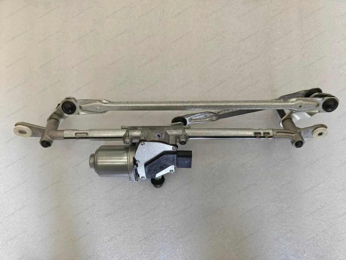 Front wiper transmission system assembly — BYD BYD Sealion 05 DM-i — OE 13867387-00, SA2FC-5205300C