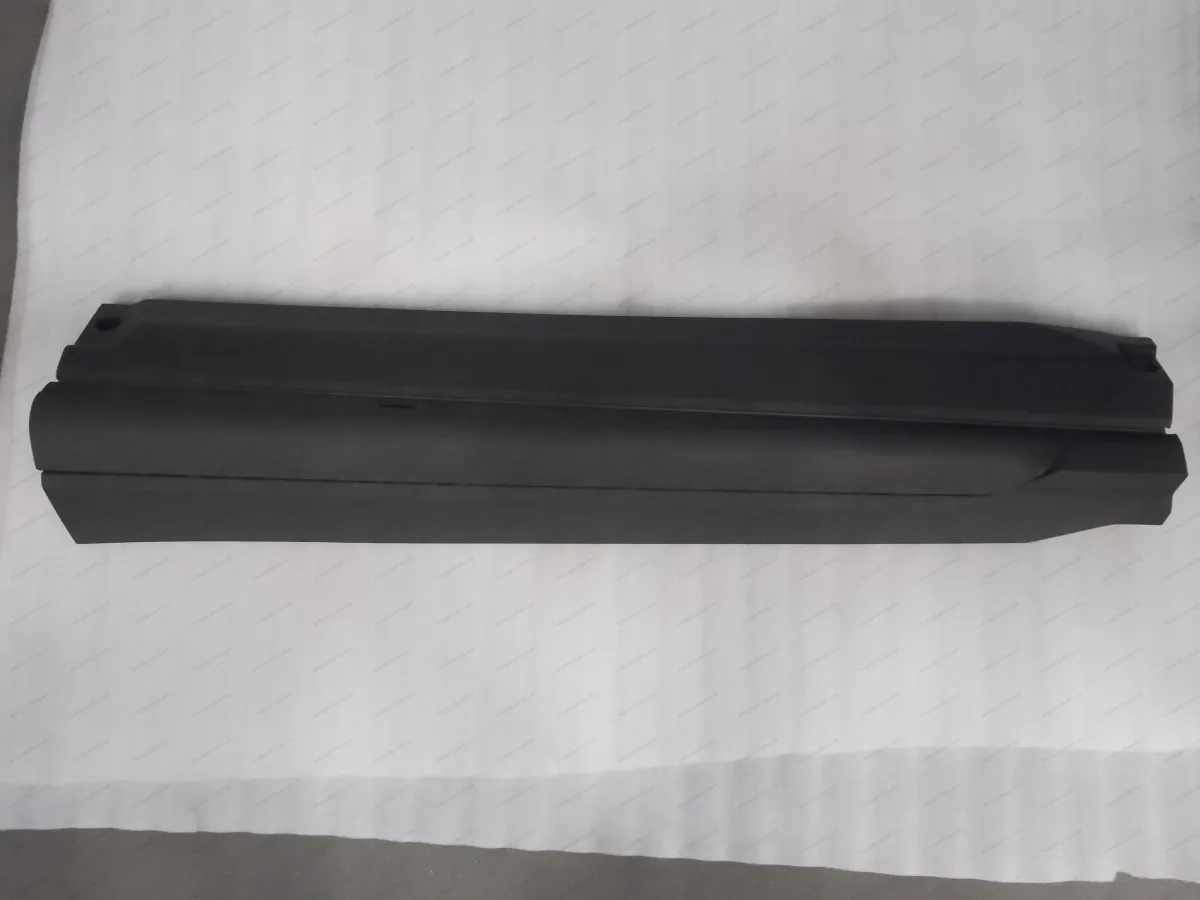 Left front door skirt assembly — BYD BYD Sealion 05 DM-i — OE 13393113-00, SLFA-5402830