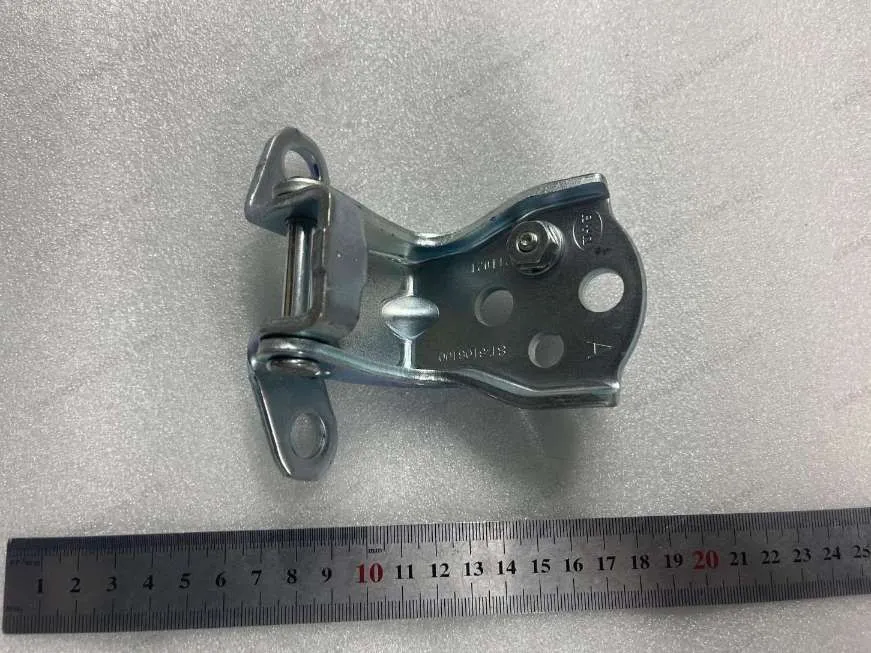 Left front door upper hinge assembly — BYD BYD Sealion 05 DM-i — OE 12326029-00, ST-6106100