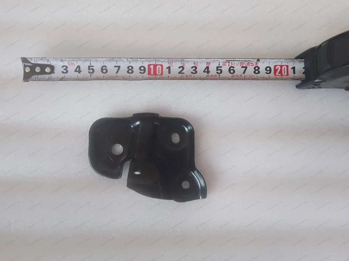 Right front door bracket assembly — BYD BYD Sealion 05 DM-i — OE 13438365-00, SLFA-6102640