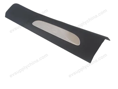 Right rear door sill guard — BYD BYD Sealion 06 EV — OE 14751200-00, UGE-5402540A