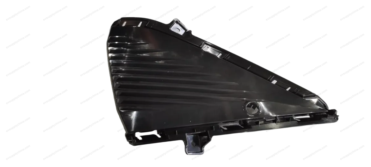 Front bumper left fog lamp decorative panel — BYD BYD Sealion 7 — OE UKEA-2803115B