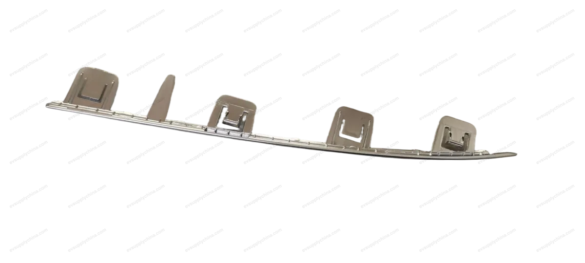 Right bright trim on rear bumper side — BYD BYD Sealion 7 — OE UKEA-2804122/71