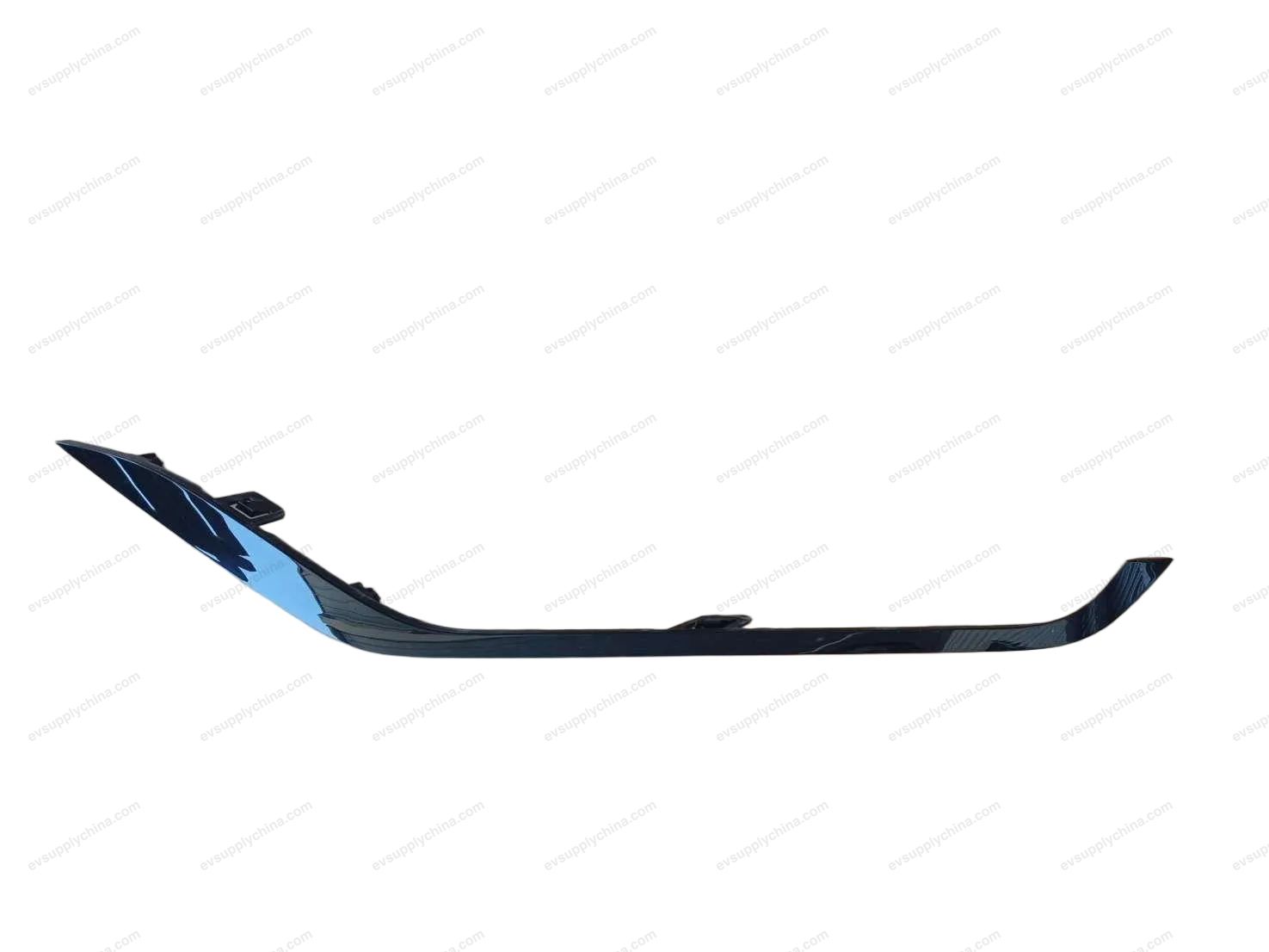 Front bumper left front center position light trim — BYD BYD Song Plus EV (2025) — OE 13964277-00, SA3HK-2803133