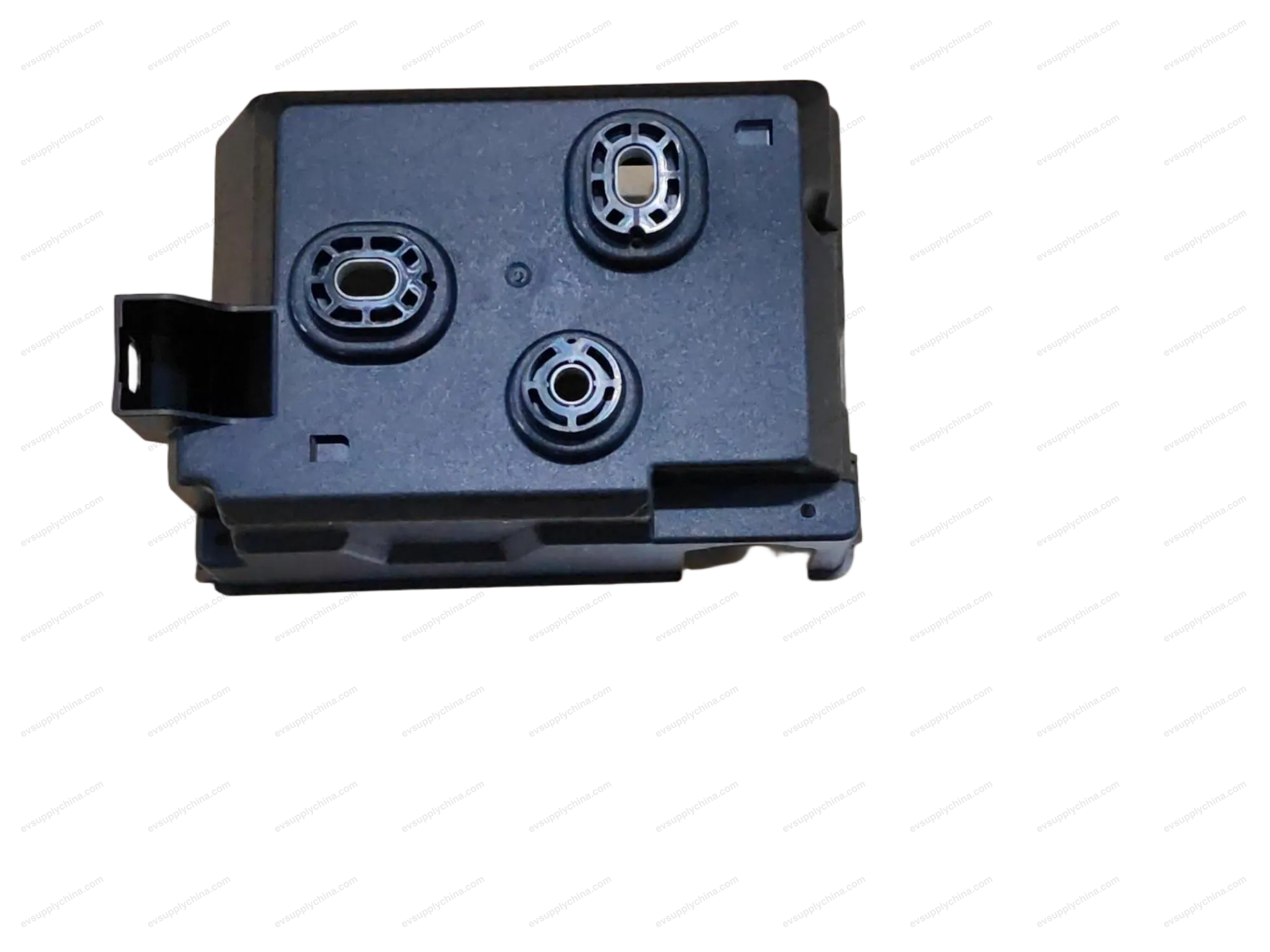Front compartment power distribution box lower bracket — BYD BYD Song Plus EV (2025) — OE 13108179-00, EM2E-3722600
