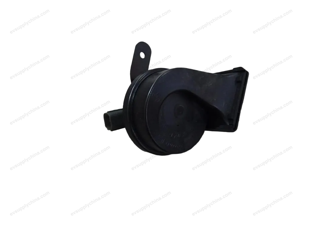 Woofer — BYD BYD Song Plus EV (2025) — OE 12425949-00, SA2FC-3721020