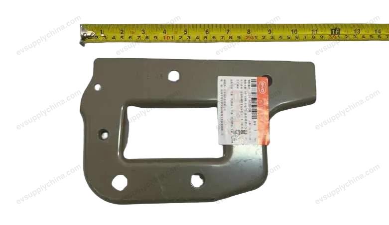 Front anti-collision beam left mounting plate — BYD BYD Tang EV — OE 13116625-00, ST-5301411Q/77