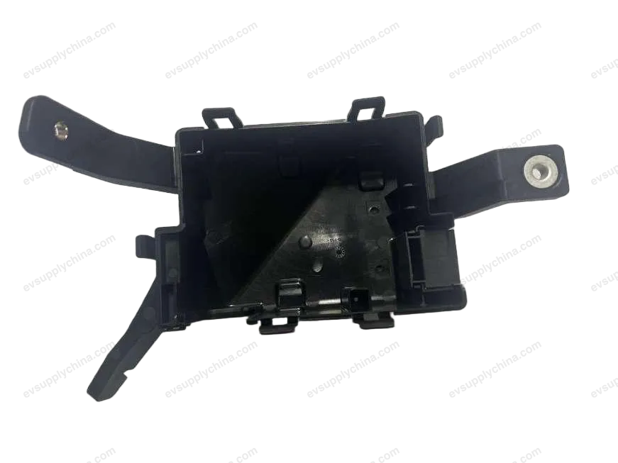 Front compartment power distribution box lower bracket — BYD BYD Tang EV — OE 12632539-00, STE-3722600