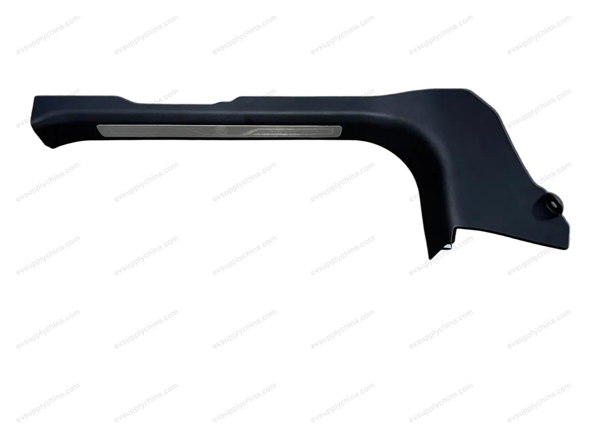 Right front door sill guard assembly - deep black 5 — BYD BYD Tang EV — OE 12882397-00, STHA-5402520-00A7
