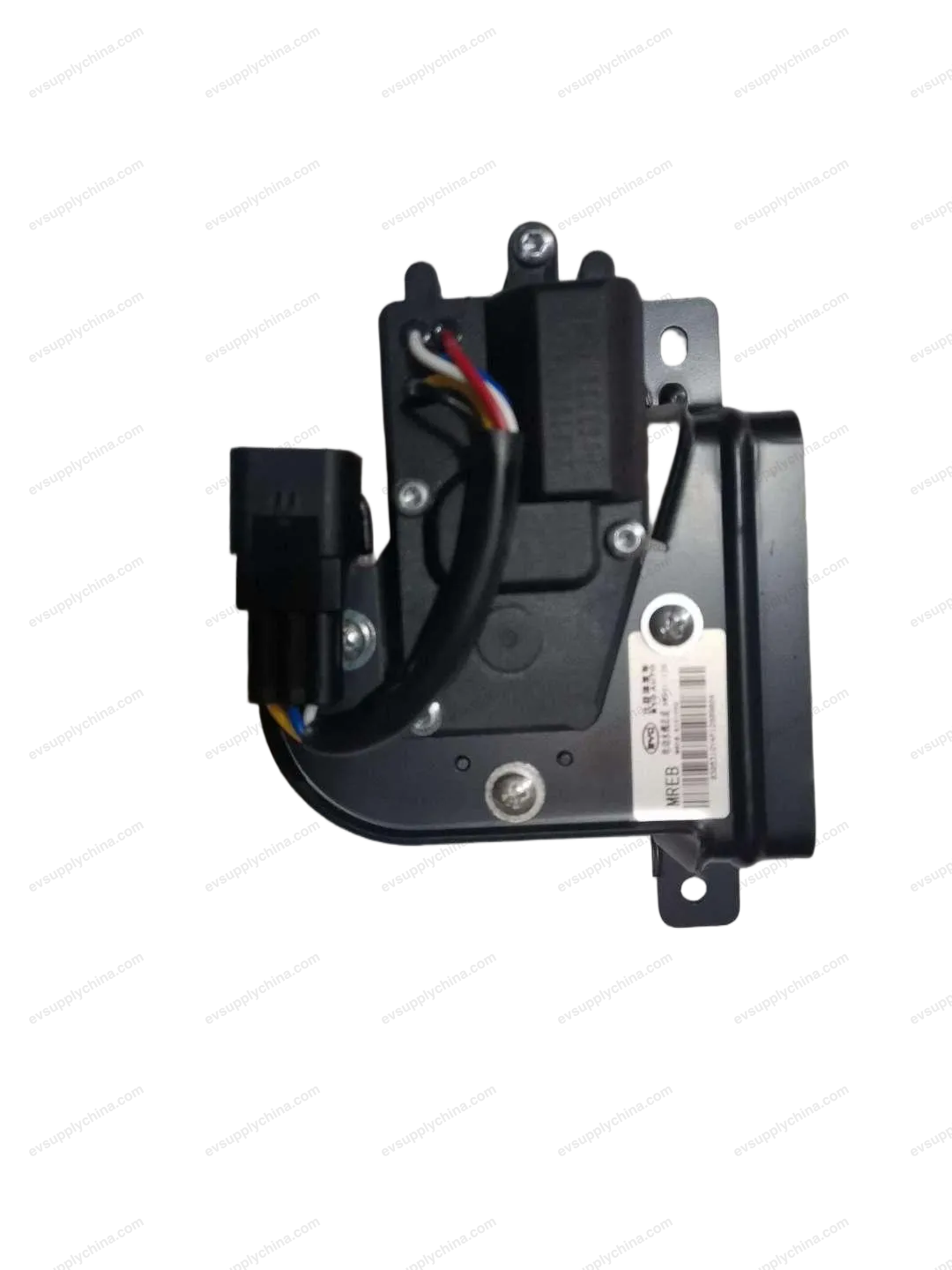 Electric three-way water valve assembly — BYD Denza D9 — OE 13494607-00, MREB-8101950