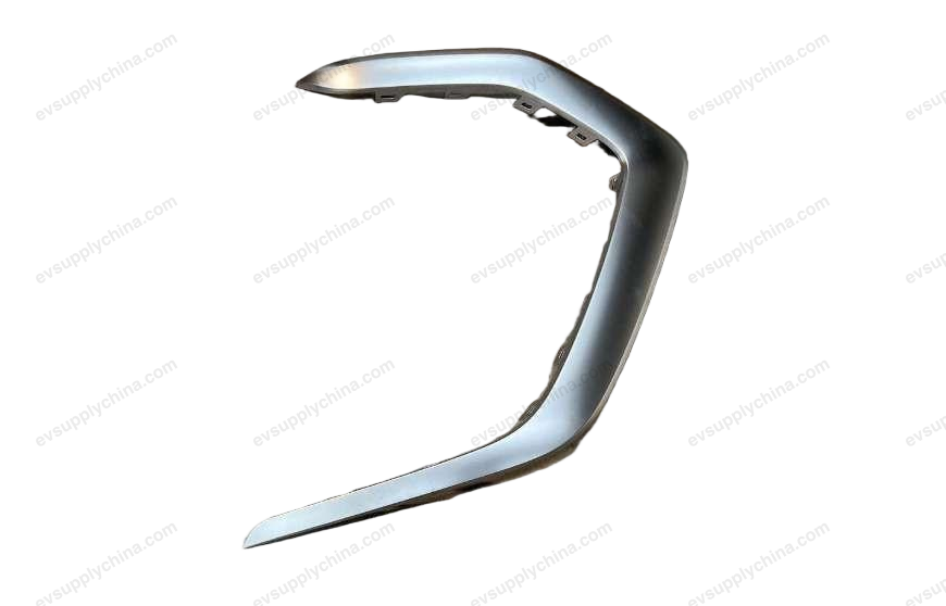 Front bumper body left trim piece — BYD Denza D9 — OE 13872232-00, MRHB-2803115/71