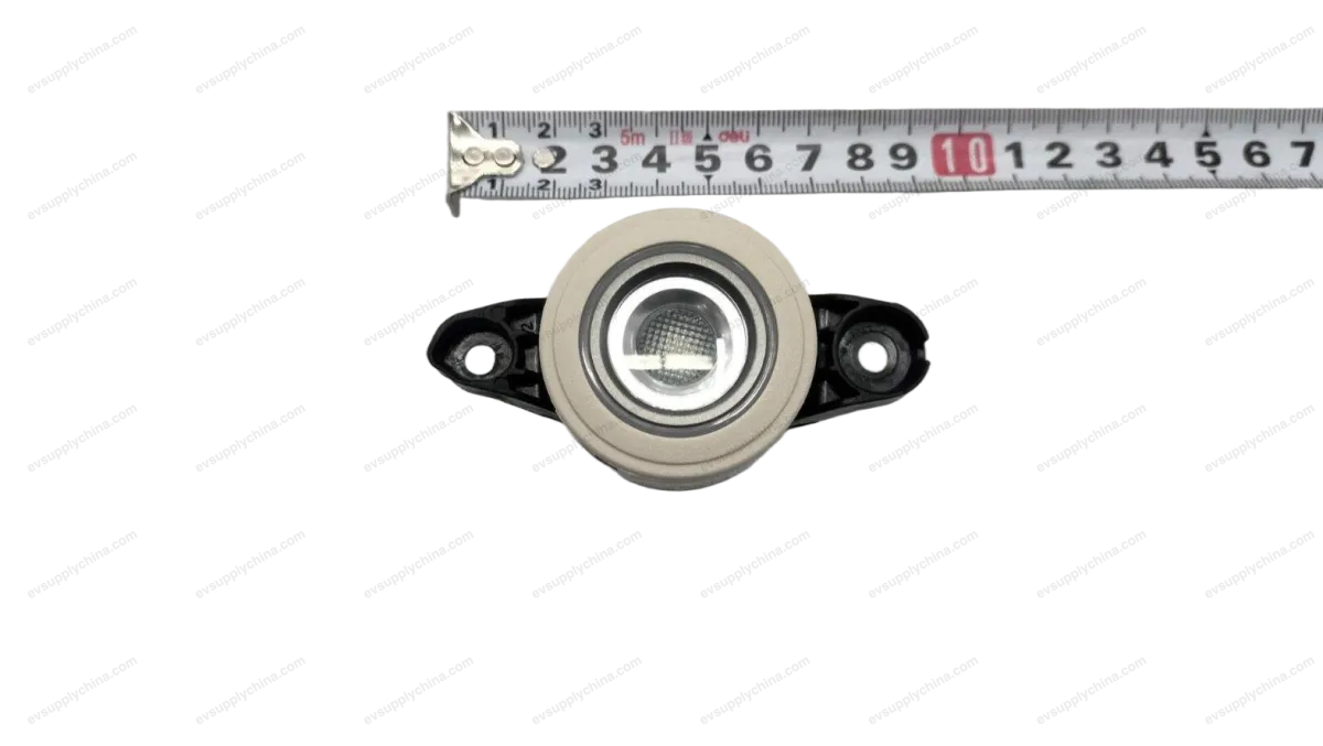 Left rear interior light assembly - matte gold plating — BYD Denza D9 — OE 15291675-00, MREB-4123070A-00HBY