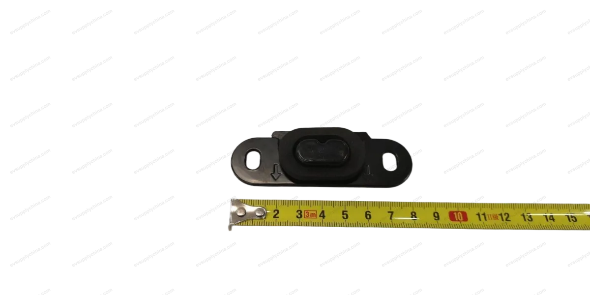 Left sliding door guide mechanism fixing component — BYD Denza D9 — OE 15146443-00, MRHB-6209320B