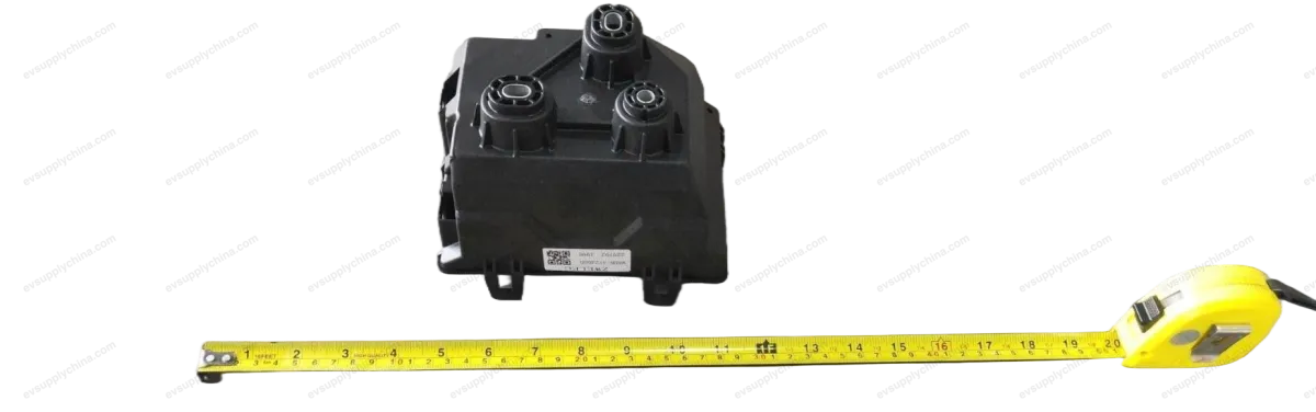 Lower bracket of front compartment electrical distribution box — BYD Denza D9 — OE 13346705-00, MRHB-3722600