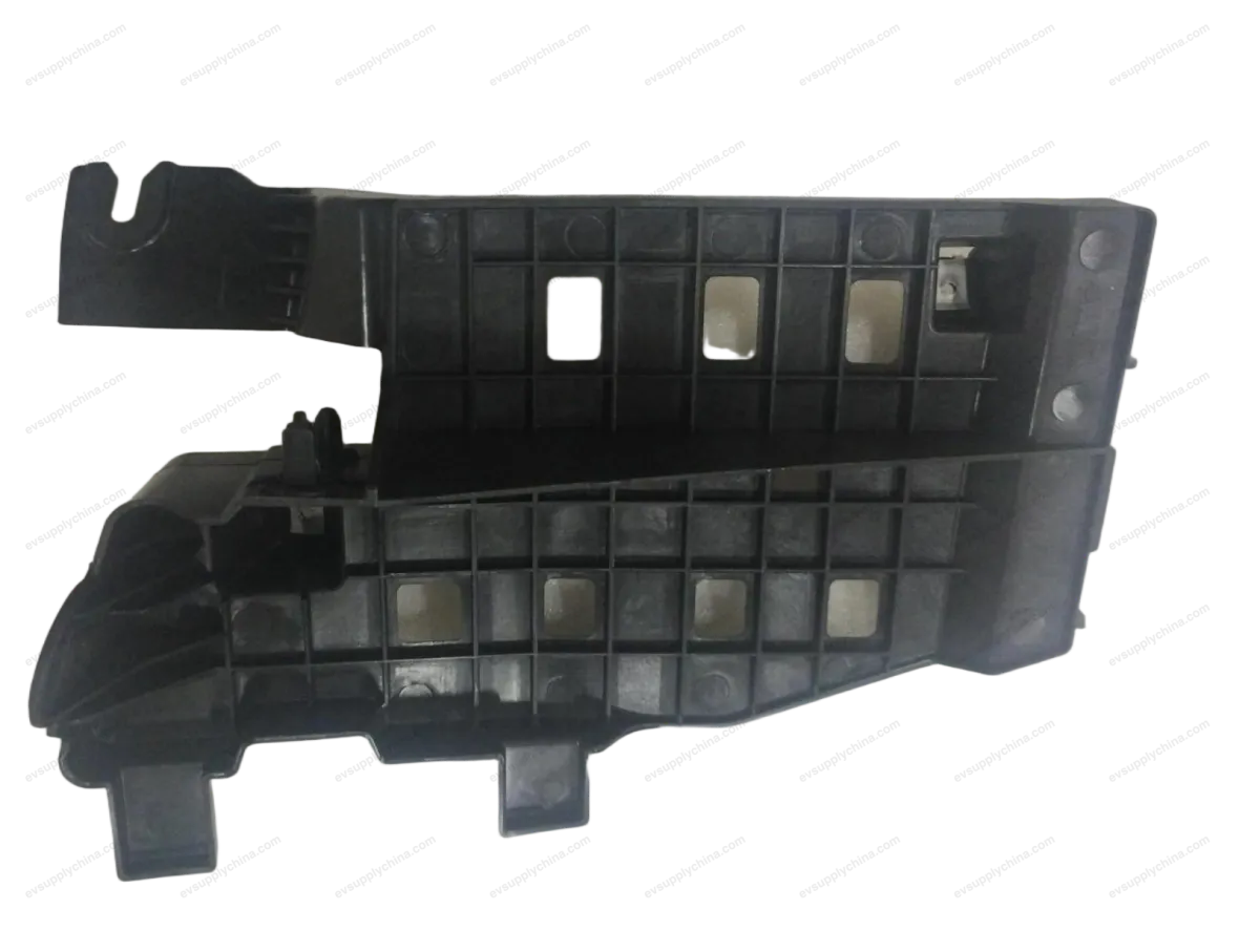 Rear bumper lower left support bracket assembly — BYD Denza D9 — OE 13562031-00, MRHB-2804330