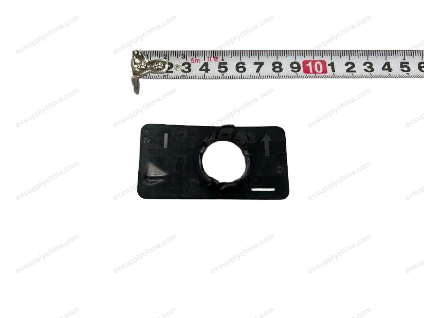 Rear radar center left mounting bracket — BYD Denza D9 — OE 13562072-00, MRHB-2804212