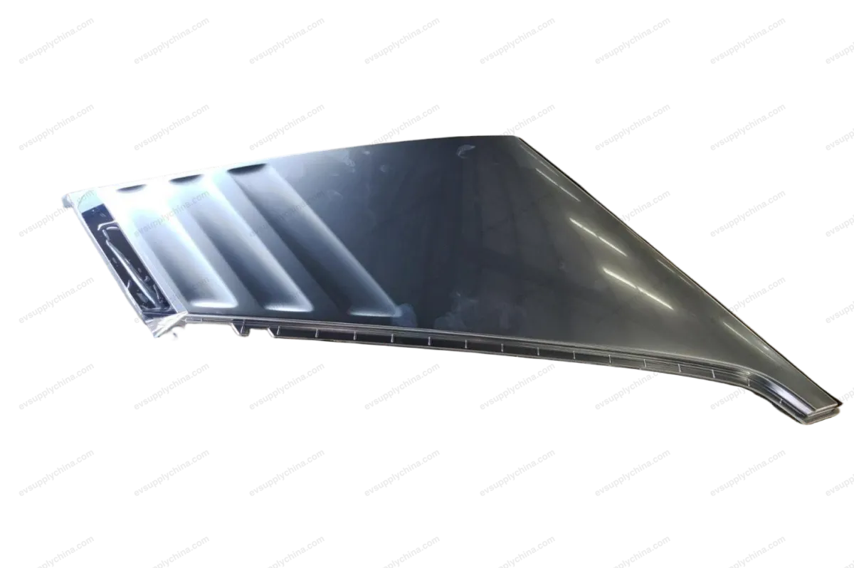 Right D-pillar exterior trim assembly — BYD Denza D9 — OE 13614999-00, MRHB-5402980