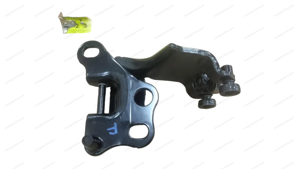 Right rear door middle pulley assembly — BYD Denza D9 — OE 16845219-00, MRHB-6206409C