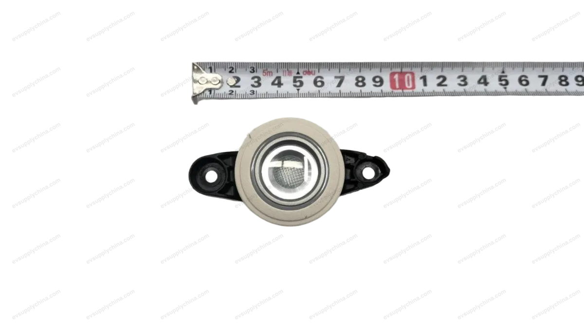 Right rear interior light assembly - matte gold plating — BYD Denza D9 — OE 15291687-00, MREB-4123080-00HBY