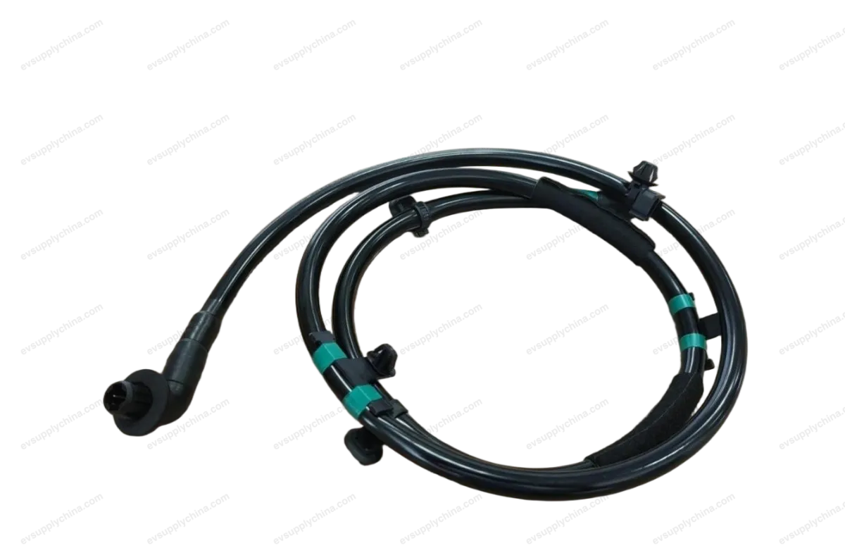 Right rear water pipe assembly — BYD Denza D9 — OE 13495600-00, MRHB-5703740