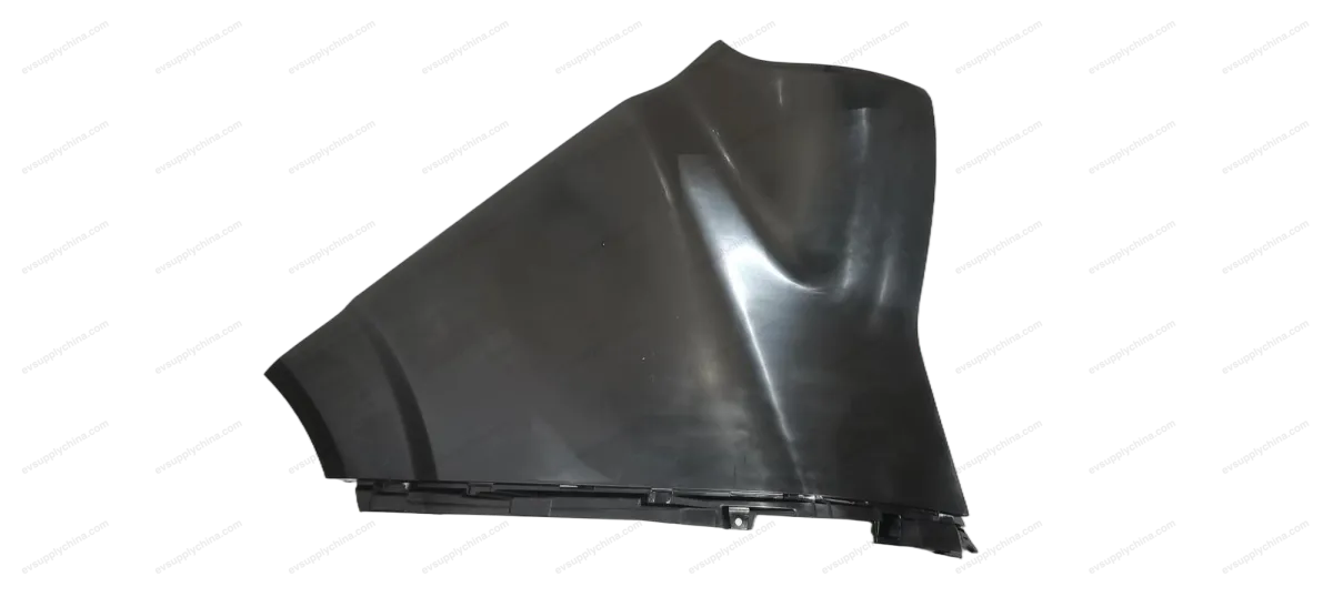 The upper left side of the rear bumper — BYD Denza D9 — OE 13562068-00, MRHB-2804112