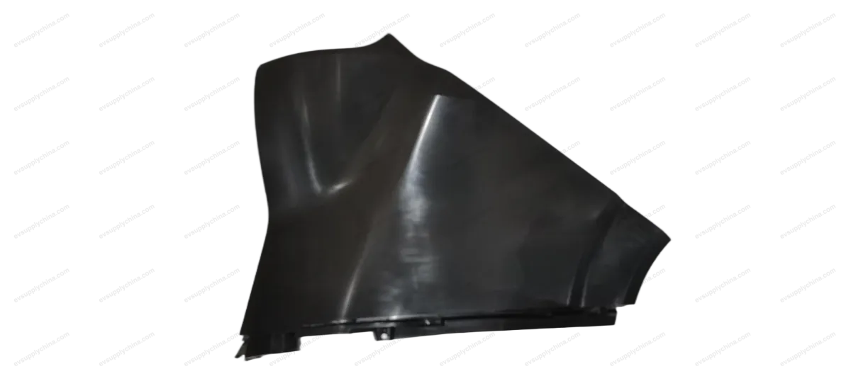 The upper right side of the rear bumper — BYD Denza D9 — OE 13566695-00, MRHB-2804111